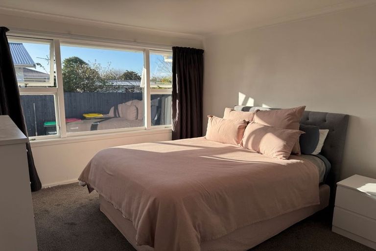 Photo of property in 6 Royalist Avenue, North New Brighton, Christchurch, 8083