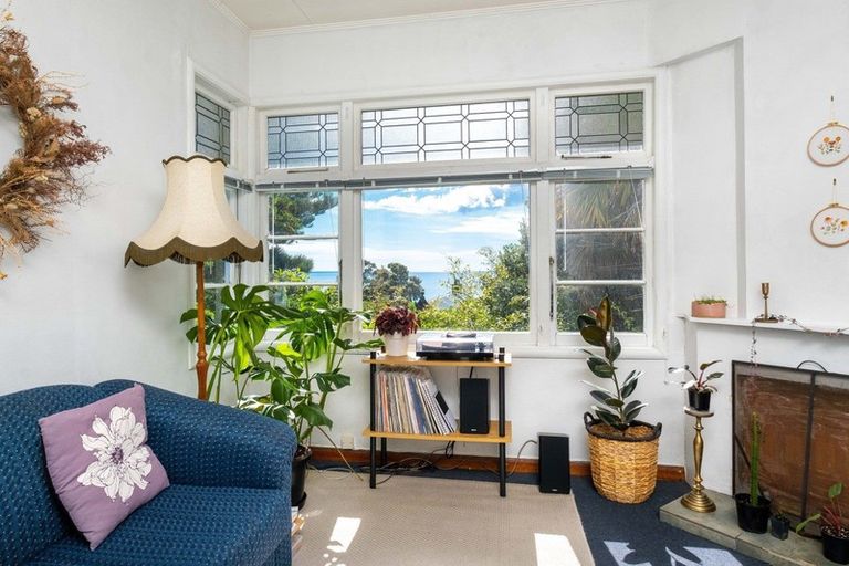 Photo of property in 8 Hadfield Terrace, Bluff Hill, Napier, 4110
