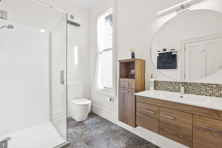 Photo of property in 163 Highgate, Roslyn, Dunedin, 9010