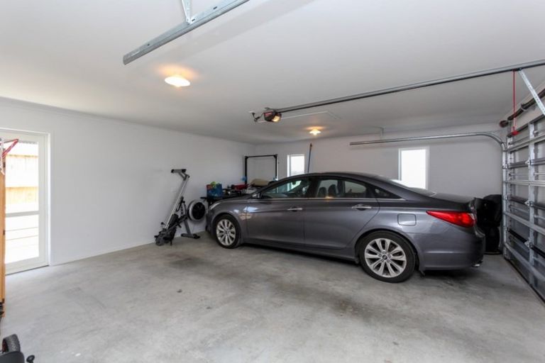 Photo of property in 53 Fernbrook Drive, Hurworth, New Plymouth, 4310