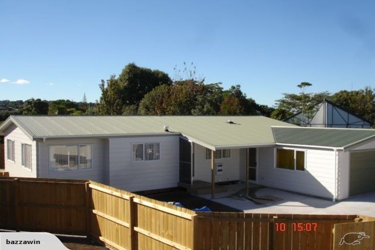 Photo of property in 14a Mildmay Road, Henderson, Auckland, 0610