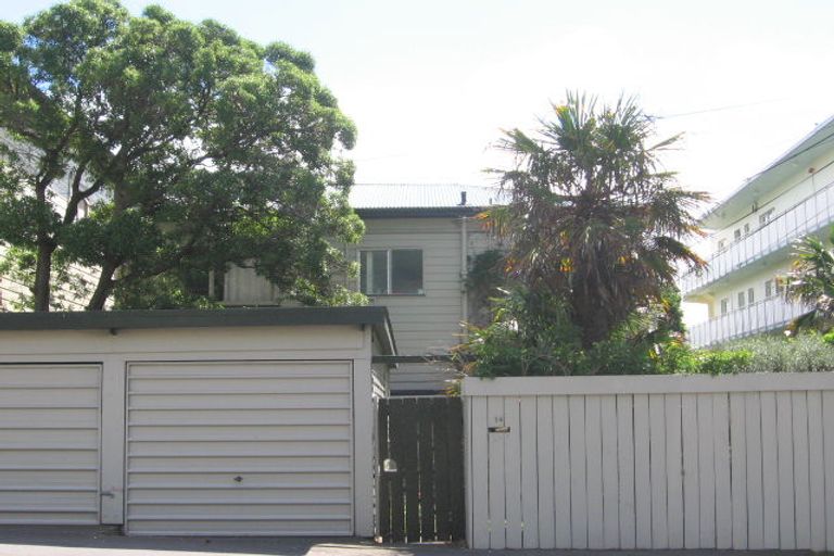 Photo of property in 14 Austin Street, Mount Victoria, Wellington, 6011