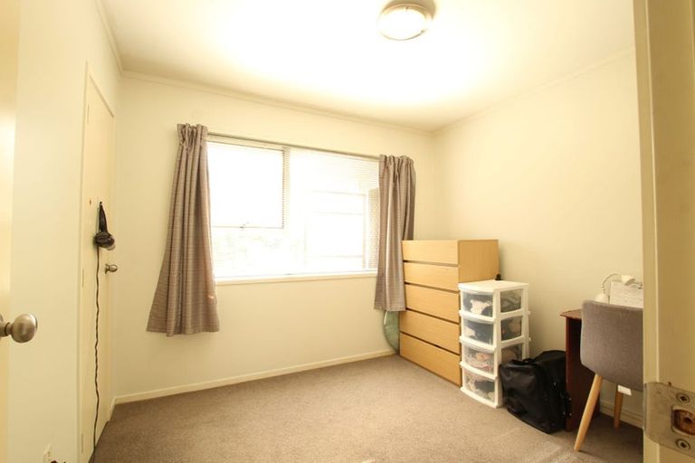 Photo of property in 2/78 Bentley Avenue, Glenfield, Auckland, 0629