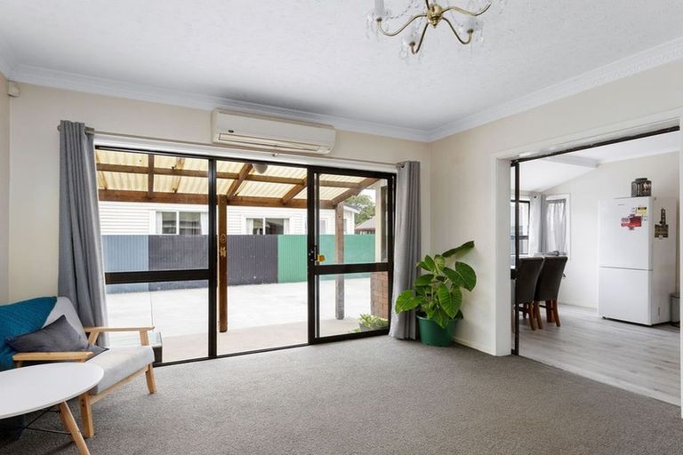 Photo of property in 2/34 Chelsea Street, Linwood, Christchurch, 8062