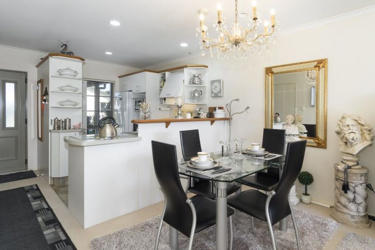 Photo of property in 2/41 Manchester Way, Judea, Tauranga, 3110