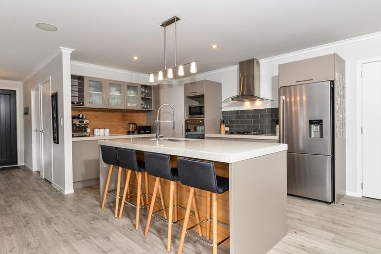 Photo of property in 6 Witehira Way, Flagstaff, Hamilton, 3210