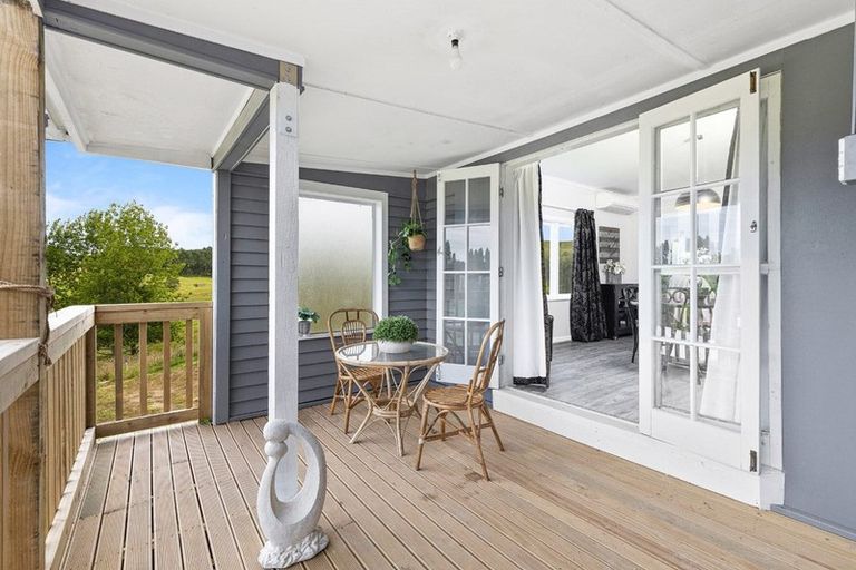 Photo of property in 1542 State Highway 12, Paparoa, Maungaturoto, 0583