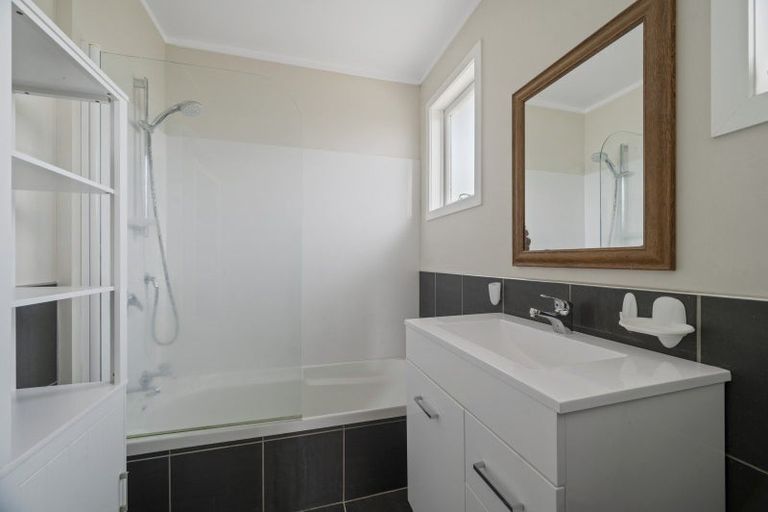 Photo of property in 14 Te Whakarau Street, Turangi, 3334