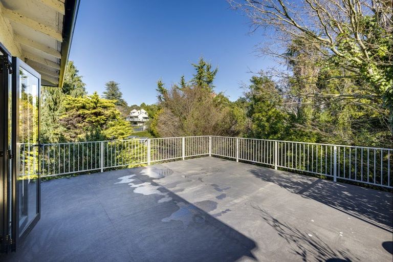 Photo of property in 109 Chaucer Road, Hospital Hill, Napier, 4110