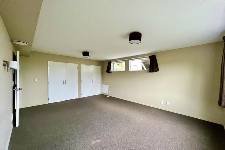 Photo of property in 59 Chartwell Drive, Crofton Downs, Wellington, 6035