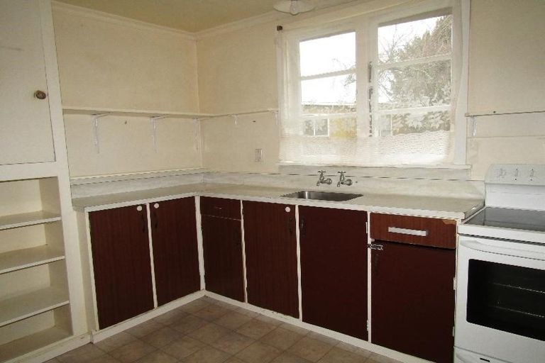 Photo of property in 2/18 Kereru Street, Two Mile Bay, Taupo, 3330