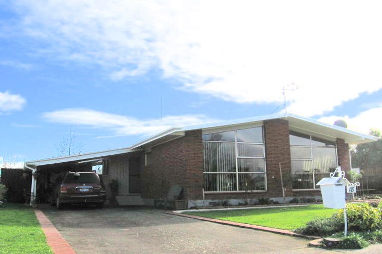 Photo of property in 18 Kennedy Avenue, Feilding, 4702