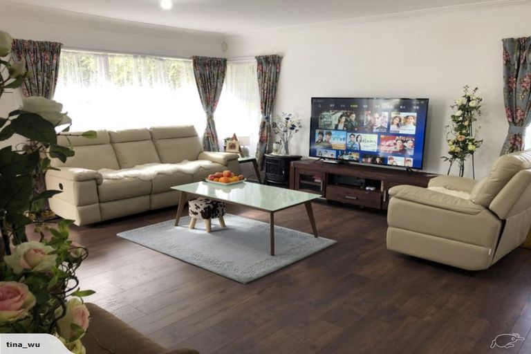 Photo of property in 122 Moore Street, Hillcrest, Auckland, 0627