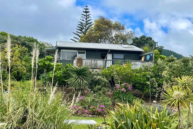 Photo of property in 132 Maunsell Road, Port Waikato, Tuakau, 2695