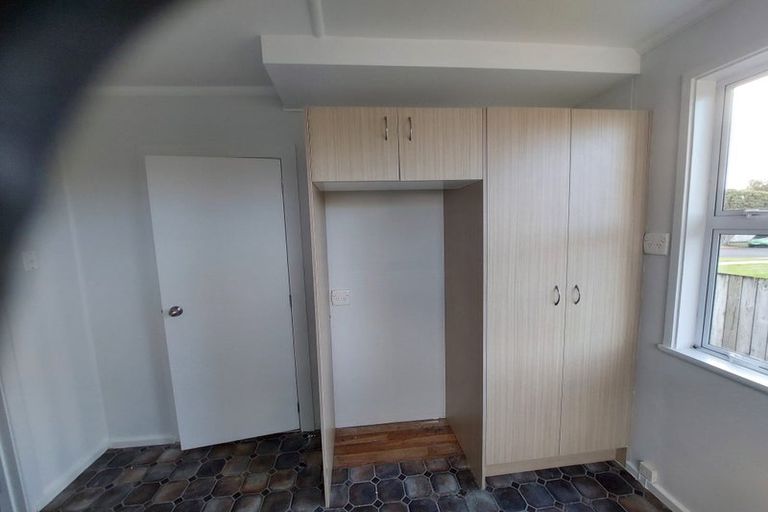 Photo of property in 5 List Street, Welbourn, New Plymouth, 4310