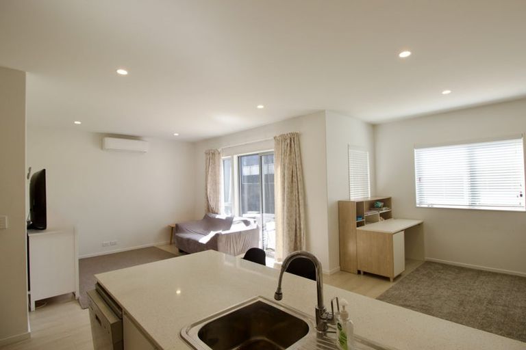 Photo of property in 6 Heri Lane, Westgate, Auckland, 0814