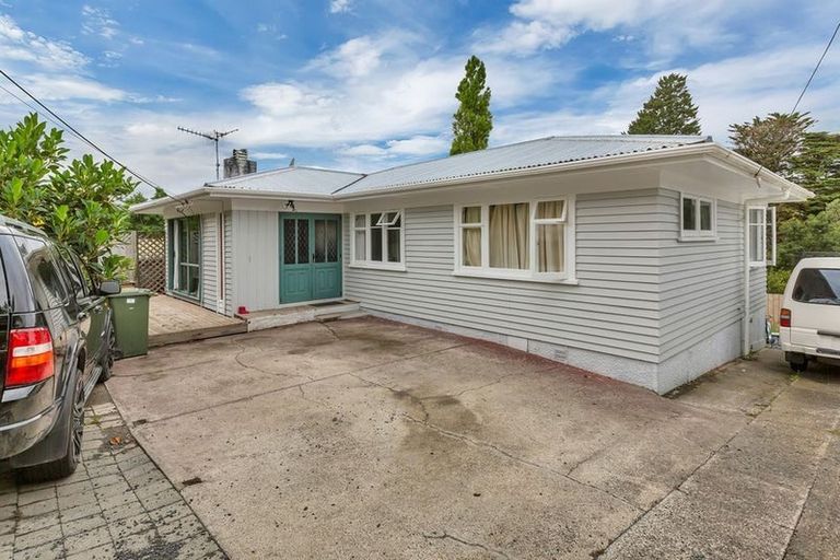 Photo of property in 99 Old Onerahi Road, Onerahi, Whangarei, 0110