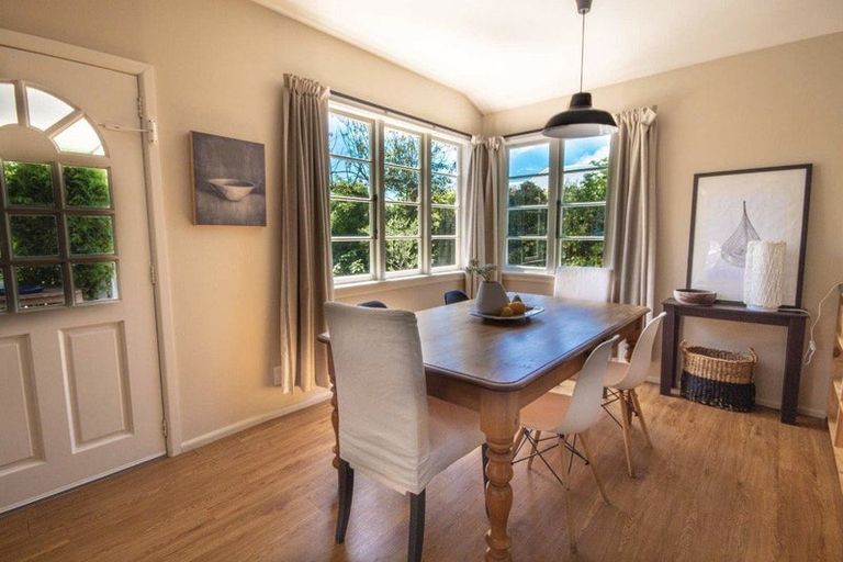 Photo of property in 32 Aorangi Road, Bryndwr, Christchurch, 8053