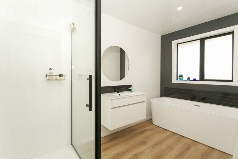 Photo of property in 75 Tarbottons Road, Tinwald, Ashburton, 7700