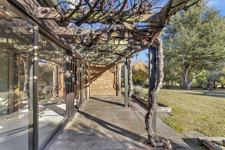 Photo of property in 548 Weedons Ross Road, West Melton, 7676