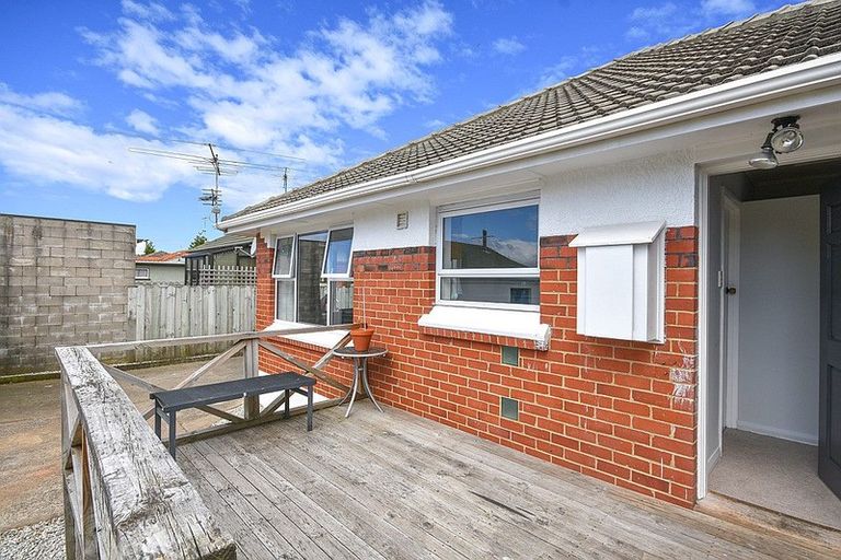 Photo of property in 84 Bush Road, Mosgiel, 9024