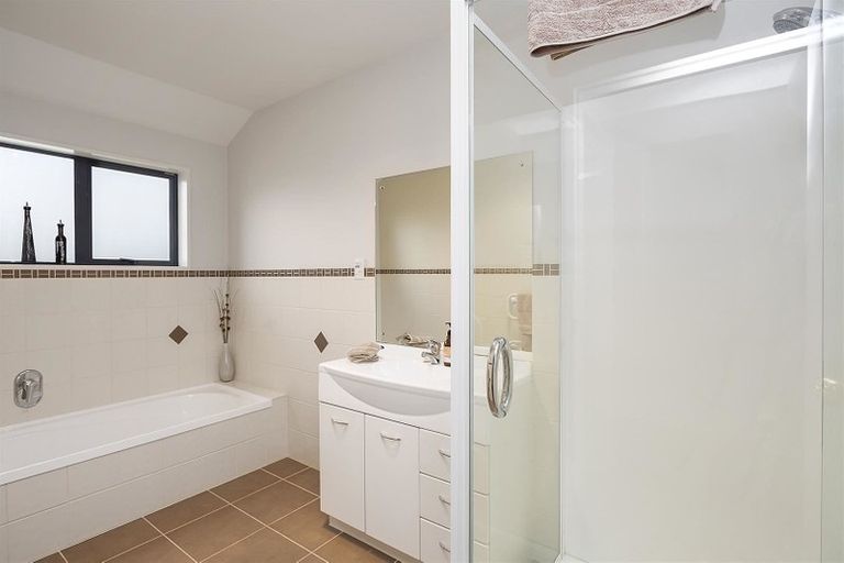 Photo of property in 8 Takahe Terrace, Gore, 9710