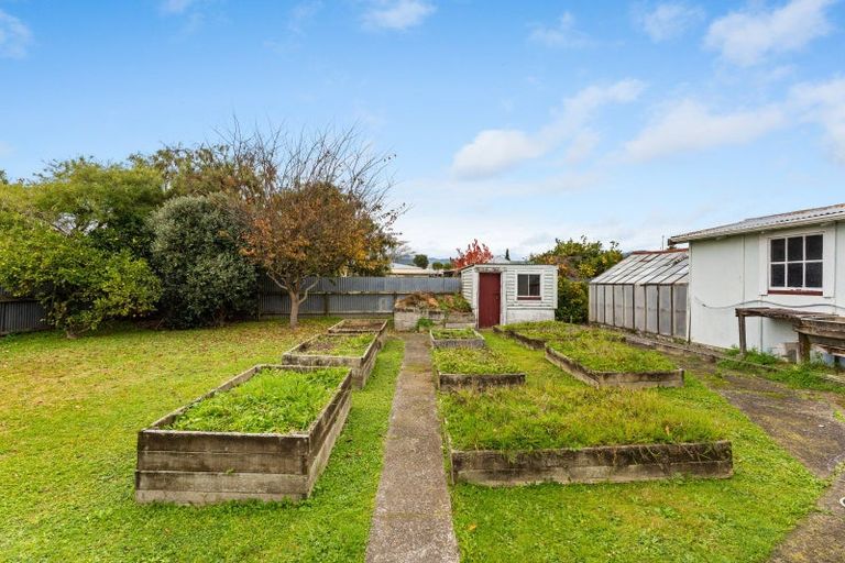 Photo of property in 26 George Street, Levin, 5510