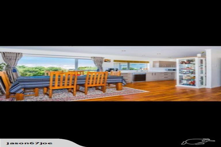 Photo of property in 2/167 Coronation Road, Hillcrest, Auckland, 0627