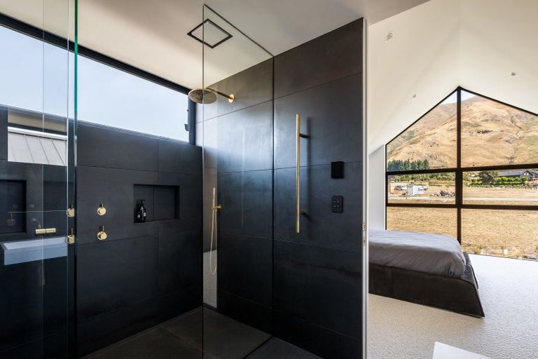 Photo of property in 13 Theodore Court, Wanaka, 9305