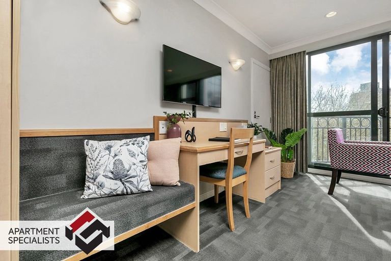 Photo of property in The Duxton Hotel Apartments, 6p/100 Greys Avenue, Auckland Central, Auckland, 1010