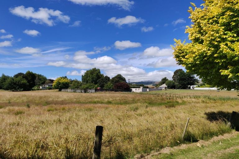 Photo of property in 7 Swalwell Street, Waikaia, 9778