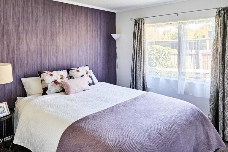 Photo of property in 77 Conclusion Street, Ascot Park, Porirua, 5024