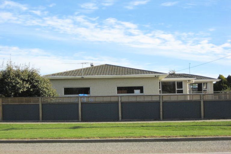 Photo of property in 4 Great North Road, Winton, 9720