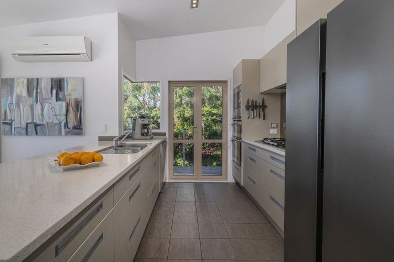 Photo of property in 10 Patricia Place, Hahei, Whitianga, 3591