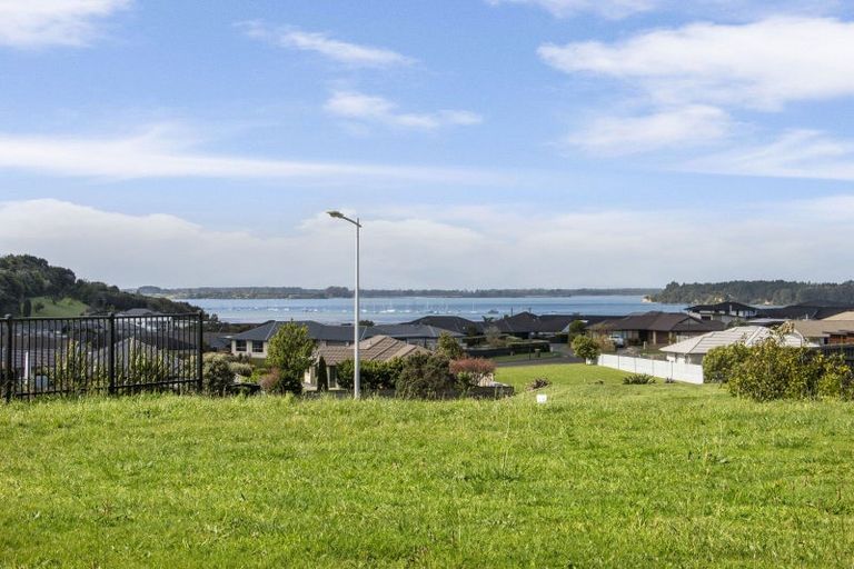 Photo of property in 35 Ridge Drive, Omokoroa, 3114