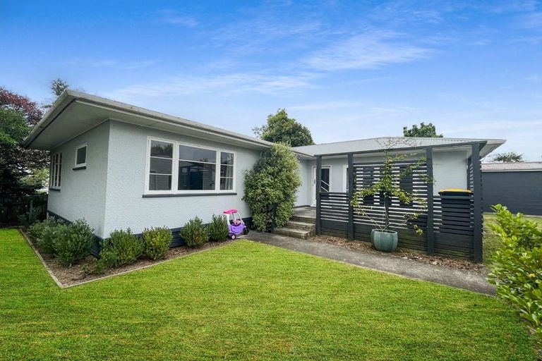 Photo of property in 16 York Street, Feilding, 4702