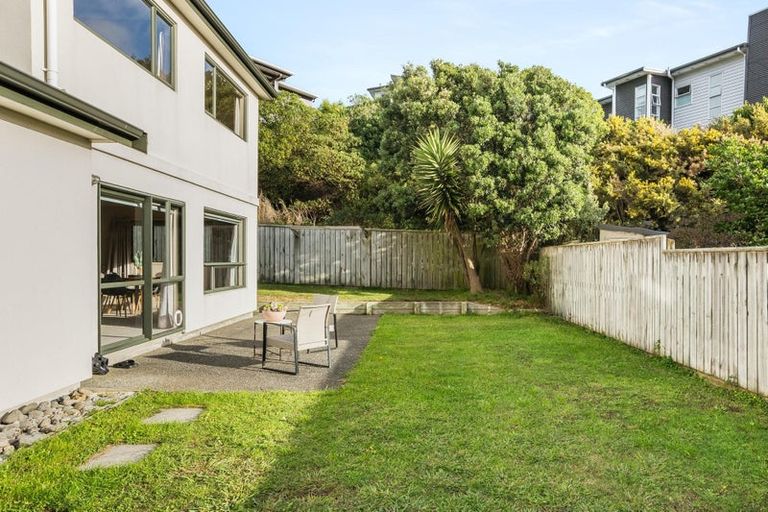 Photo of property in 9 Aspiring Terrace, Aotea, Porirua, 5024