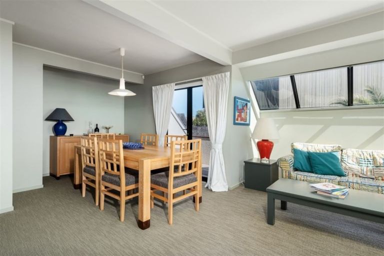Photo of property in 445a Oceanbeach Road, Mount Maunganui, 3116
