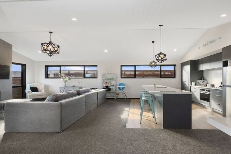 Photo of property in 6 Loch Haven Lane, Kinloch, Taupo, 3377