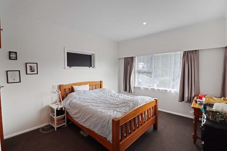 Photo of property in 63 Clifford Road, Johnsonville, Wellington, 6037