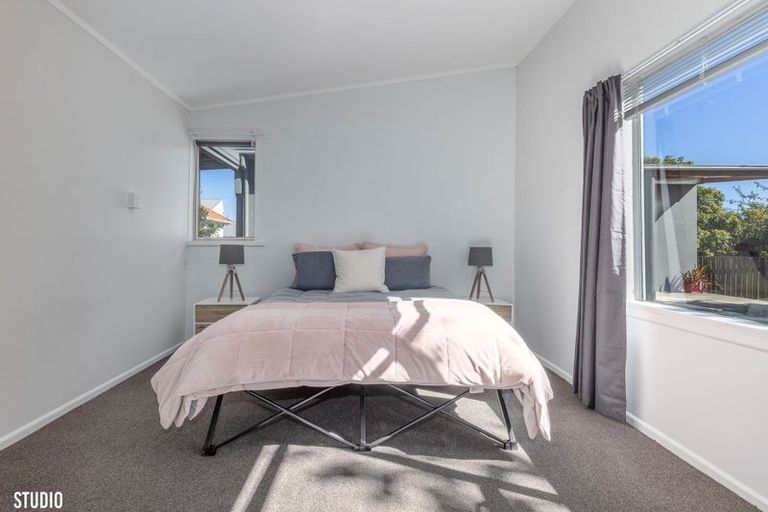 Photo of property in 85 Ruahine Street, Paraparaumu, 5032