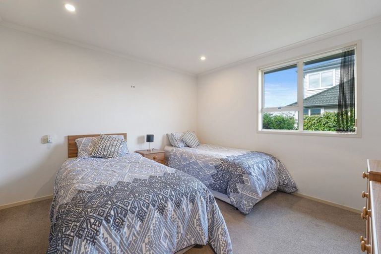 Photo of property in 6 Aotea Street, Welbourn, New Plymouth, 4312