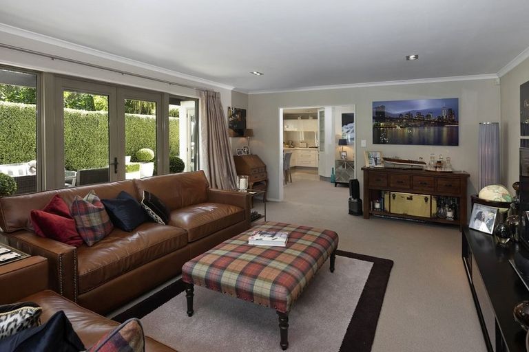 Photo of property in 2/188 Idris Road, Strowan, Christchurch, 8052