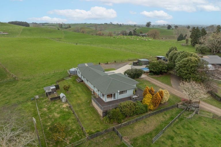 Photo of property in 21 Tapapa West Road, Tapapa, Tirau, 3485