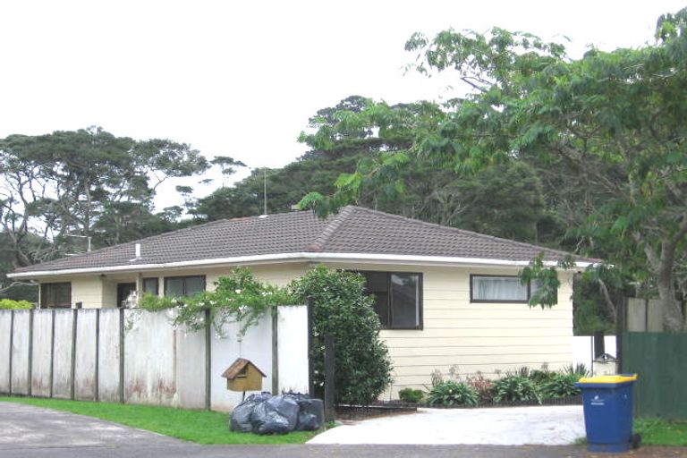 Photo of property in 7 Urban Grove, Ranui, Auckland, 0612