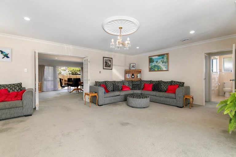 Photo of property in 15 Wells Avenue, Mount Maunganui, 3116