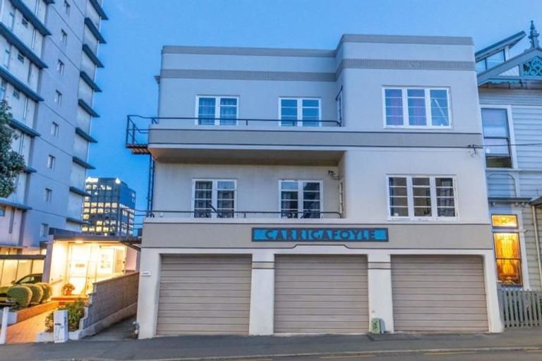 Photo of property in 2/193 The Terrace, Wellington Central, Wellington, 6011