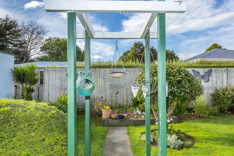 Photo of property in 34 Totara Park Road, Clouston Park, Upper Hutt, 5018