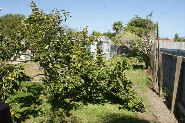 Photo of property in 9 Iti Street, Otaki, 5512