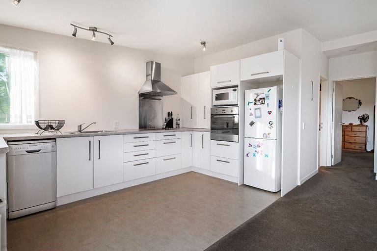 Photo of property in 10 Treetops Way, Bayview, Auckland, 0629